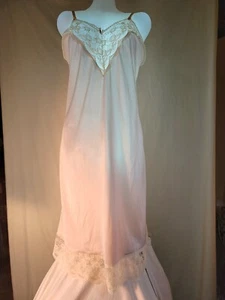 Vintage JC Penney light grey With White Lace Size 36 A Full Slip - Picture 1 of 8