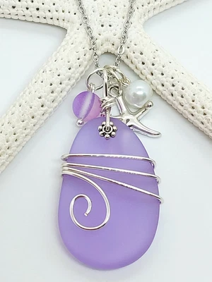 Collar de cristal de mar joyería con colgante de lavanda envuelto en alambre de plata, hecho a mano Foto 1 de 4