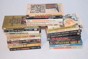 VINTAGE SCI FI HORROR FICTION - 60'S 70'S 80'S PAPERBACK LOT OF 25- (WBA40) - Picture 1 of 5