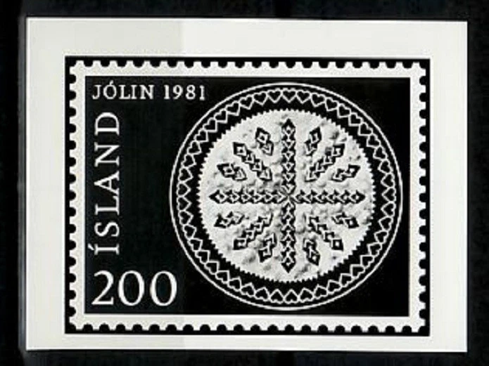 Ensayo fotográfico, Islandia Sc550 Navidad, pan de hoja. Foto 1 de 1