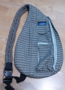Zaino KAVU originale tela tracolla corda borsa tracolla borsa a tracolla nero cachi usato in ottime condizioni - Foto 1 di 6