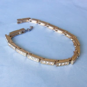 Tennis bracelet long links squared with set in crystals sz 8 - Picture 1 of 4