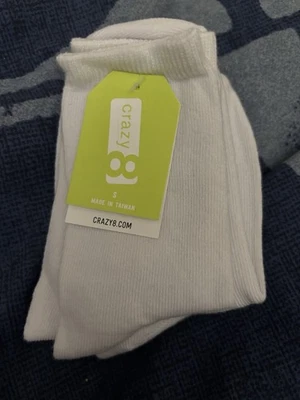 Paquete de 3 calcetines Crazy 8 Crew blancos talla 10-12 EE. UU. NUEVOS CON ETIQUETAS Foto 1 de 4