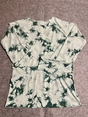 Top deportivo de manga larga con corbata verde talla grande Zella para mujer Foto 1 de 3