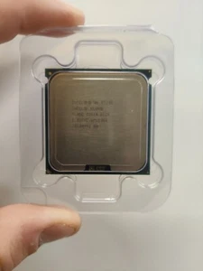 Brand New Intel Xeon E5205 CPU Processor LGA 771 With CPU Fan - Picture 1 of 7