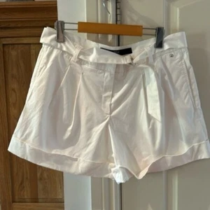 NEW ESCADA sport white belted cotton high rise pleated shorts - Picture 1 of 10