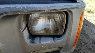 Luz delantera izquierda conductor Savana Van 2500 1996-2017 OEM 25949657 Foto 1 de 4