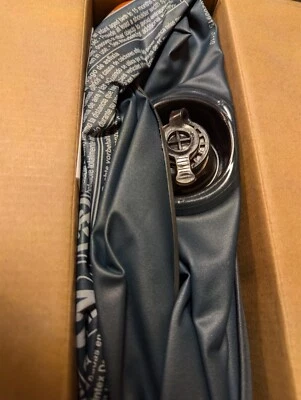 New Air Mattress  10" Standard  Twin  39" x 75" x 10" Camping Gear - Image 1 of 4