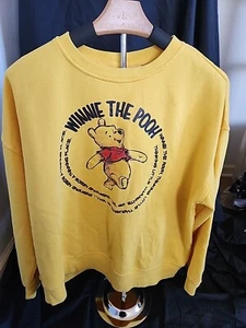 Winnie The Pooh Sweatshirt Disney Size Large Yellow - Picture 1 of 5