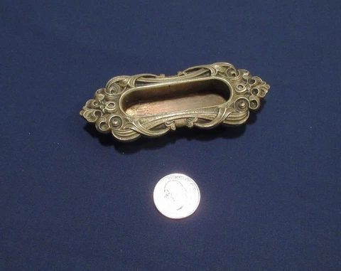 Beautiful R&E Breton Pattern Window Pull Lift Ex.Cond  Solid Brass 1905 Cover