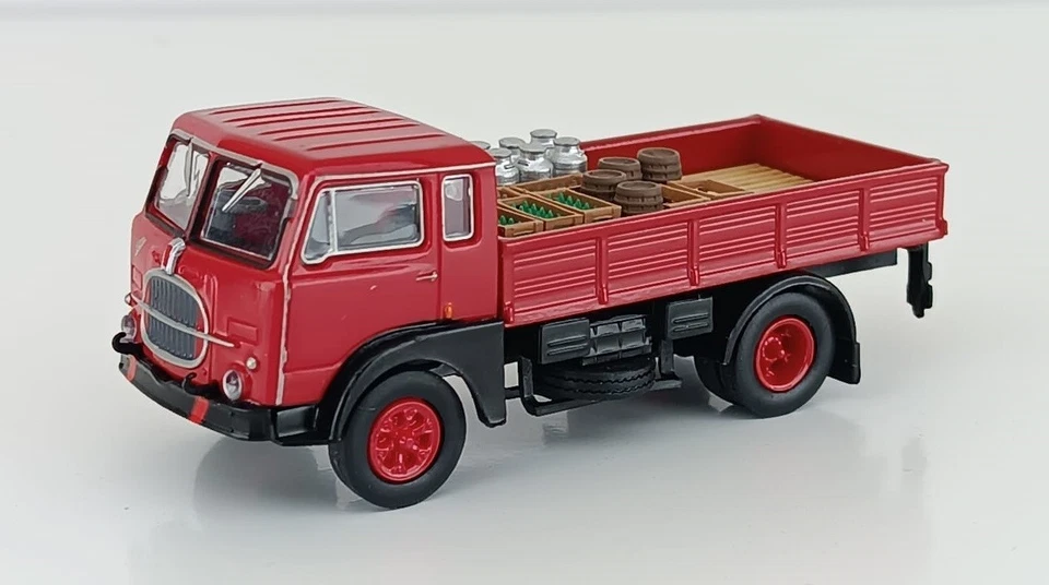 BREKINA PIBK58600/2 Fiat 642 cassonato, rosso/nero  carico bottiglie HO 1:87 - Immagine 1 di 1