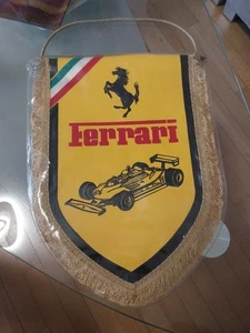 Rarissimo Gagliardetto Ferrari UFFICIALE Vintage da collezione Anni 80 Produzion - Imagen 1 de 2