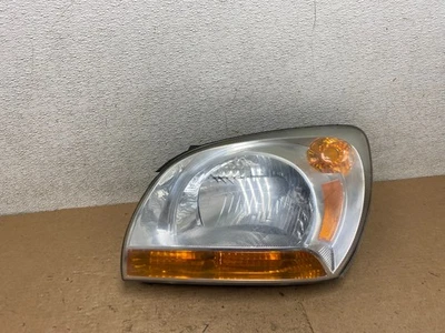 Левая галогенная фара левая для Kia Sportage 2005–2006 годов от оригинального производителя P6864 DW - Изображение 1 из 4