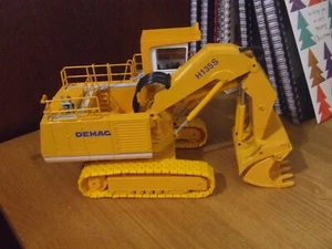 Conrad 2772 Demag H 135 S Crawler Face Shovel, 1:50, superb - Picture 1 of 5