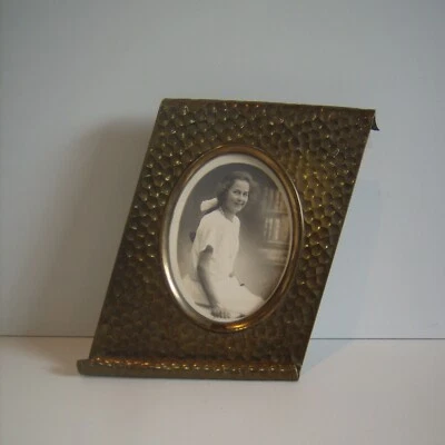 Antique Arts & Crafts / Art Nouveau Brass Hand Hammered Folk Art Photo Frame 8" - Image 1 of 3