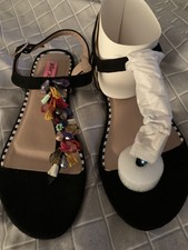 betsey johnson bloomer flat sandals