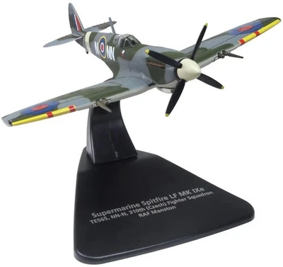 OXFORD DIECAST, SPITFIRE IXE RAF #310 MANSTON Squadron 1945 Repubblica Ceca, ... - Immagine 1 di 4