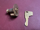 Master Lock, clé dans la poignée, cylindre en laiton avec 1 clé, pour clés maître/dexter