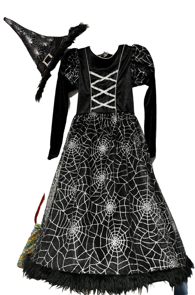 Hollow’s Eve deluxe witch girl’s costume, Sz.S ( 7-8), Color Black And Silver - Image 1 of 4