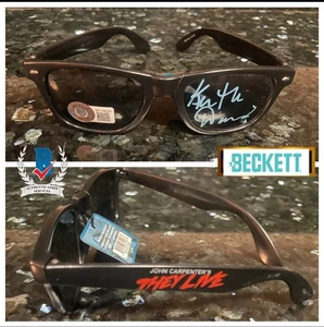 KEITH DAVID SIGNED THEY LIVE SUNGLASSES  BECKETT COA - Picture 1 of 1