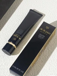 Cle De Peau Beaute Correcting Cream Veil N. SPF 25 PA++ 37ml - Picture 1 of 4