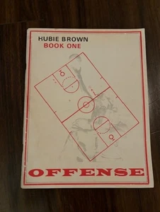 VERY RARE Hubie Brown Book One Offense Basketball Coaching - Foto 1 di 3