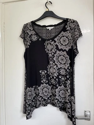 Rocha John Rocha Size 16 Black And Grey T Shirt - Image 1 of 4