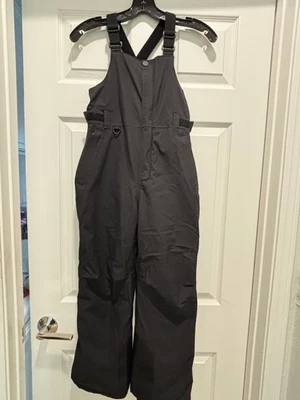 Babero de nieve para niños - Babero de nieve aislado REI para niños y niñas Foto 1 de 4