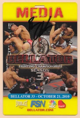 Ben Askren Firmado Bellator 33 Pase de Prensa Bellator UNO Campeón Pieza muy rara Foto 1 de 2