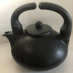 Ceraflame Black Ceramic Tea/Coffee Pot Made in Brazil - Picture 1 of 8