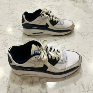 Nike Air Max Navy Blue & White Kids Sneakers Size 4.5 Youth - Picture 1 of 12