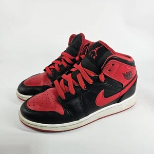 Jordan 1 Mid Alternate Bred (2022) (GS) Kids' Sz 4y Youth (DQ8423-060) Red Black - Picture 1 of 11