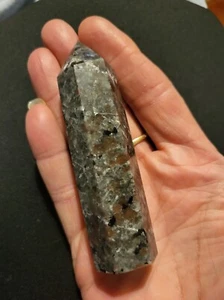 ~ Beautiful Yooperlite Obelisk Point Stone Wicca Pagan 86.8mm - Picture 1 of 6