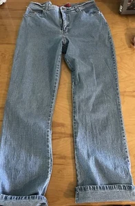 Gloria Vanderbilt Womens Size 12 Straight Leg Denim Blue Jeans - Picture 1 of 7