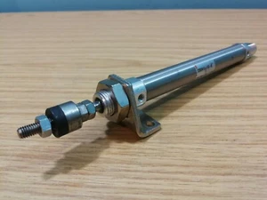 SMC Luftpneumatikzylinder CD85N16-100-B 16 mm Bohrung 100 mm Hub + JA15-6-100 * - Bild 1 von 4