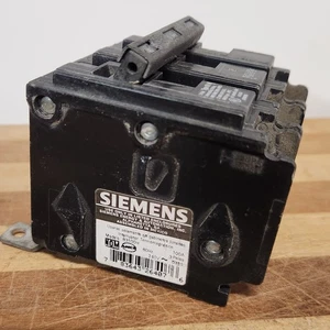 Siemens Circuit Breaker B3100H 100A 240 Volts 3 Pole Type BLH - Picture 1 of 7