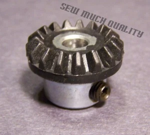 GEAR Lower Horizontal Shaft Left Singer 860 8600 8602 8605 8606 8610 8614 8618 + - Picture 1 of 4
