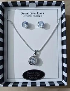 Swarovski Crystal Necklace & Earrings Set Silver Plated 18" Chain Clear NEW Gift - Picture 1 of 7