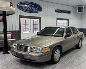 2006 Ford Crown Victoria P71 POLICE INTERCEPTOR - Picture 1 of 30