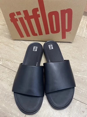 Fitflop UK 7 Gracie Leather Pool Slides All Black Sandals  - Image 1 of 4