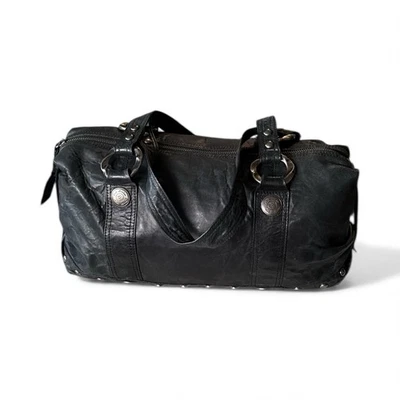 Bolso Kate Landry Cuero Negro Acentos Plateados Foto 1 de 4