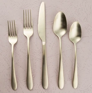 CAMBRIDGE ARGENTIERI POETA ORO SATINATO CHAMPAGNE SET POSATE 20 PEZZI NUOVO CON SCATOLA - Foto 1 di 11