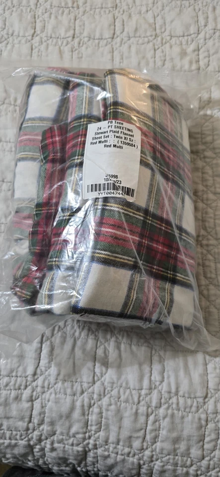 Juego de sábanas orgánicas de franela a cuadros Pottery Barn Teen Stewart TwinXL Foto 1 de 1