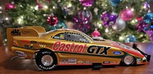 New 1998 Gold Mustang Funny Car John Force 7 Time Champion 1:24 Scale Box - Picture 1 of 23