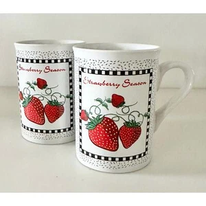 Vintage 1980s mug set/2 strawberry Houston harvest kitchen decor serving cups - Picture 1 of 6