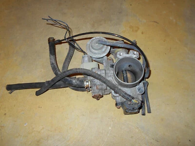 Cuerpo del acelerador 96 97 Geo Prizm con conectores de enchufe - tubos - cables de coleta  Foto 1 de 4