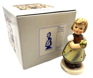 Goebel Hummel für Mutter Figur Handarbeit Porzellan Germany NOS 1984 - Bild 1 von 5