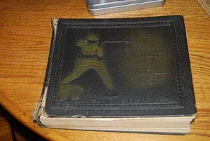 WWI book - 1929 Official Pictures of the World War - 11" x 9" almost 900 pages - Picture 1 of 17
