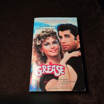 VINTAGE GREASE FOTONOVEL PAPERBACK MOVIE TIE-IN OLIVIA NEWTON-JOHN JOHN TRAVOLTA - Image 1 of 2