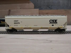 Scale Trains HO Scale Greenbrier (Gunderson) 5188cf Covered Hopper - CSX - Picture 1 of 6